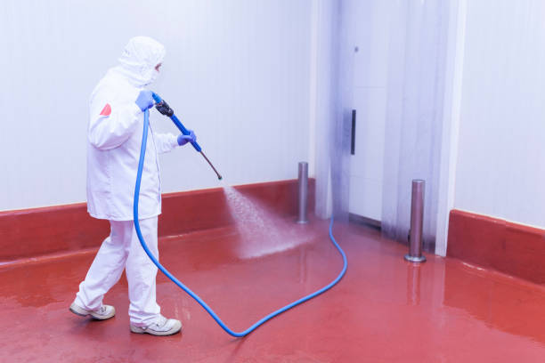 Best Factory Floor Cleaning  in Trenton, MO