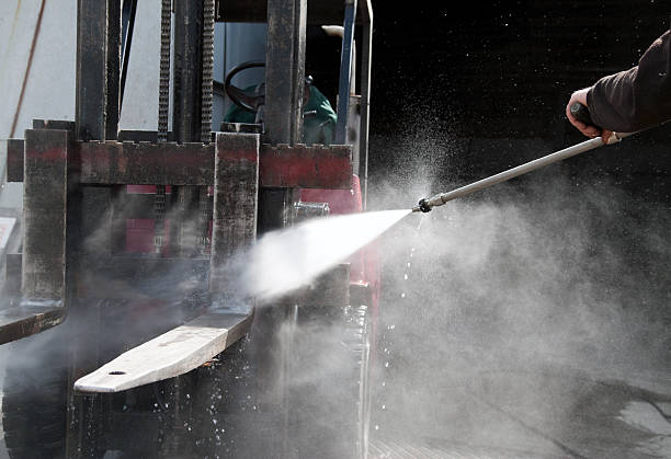 Best Dumpster Area Cleaning  in Trenton, MO